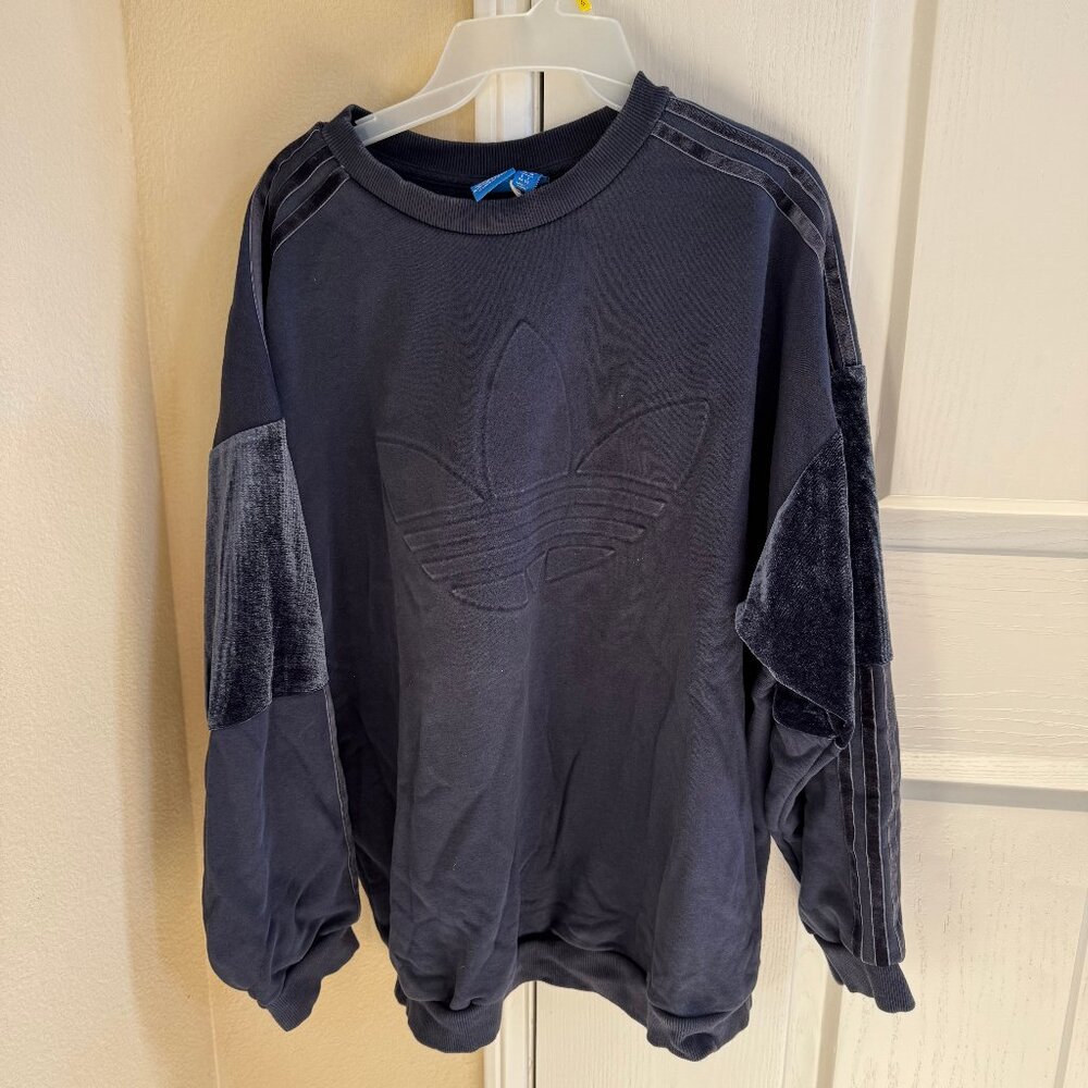 Adidas Long Sleeve Velvet Crewneck Sweatshirt Navy Blue Women’s Size XL
